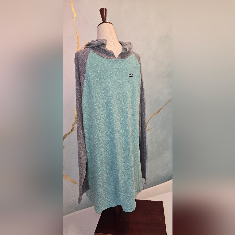 Billabong Two-Tone Hooded Long Sleeve Shirt in Aqua & Gray XL
